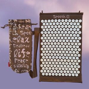 Brown Spoonk Space Acupressure Massage Mat and Storage Carrying Bag